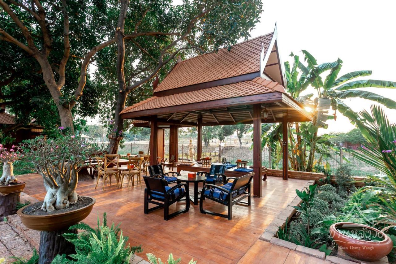 Baan Lhang Wangh บ้านหลังวัง Фитсанулок Екстериор снимка